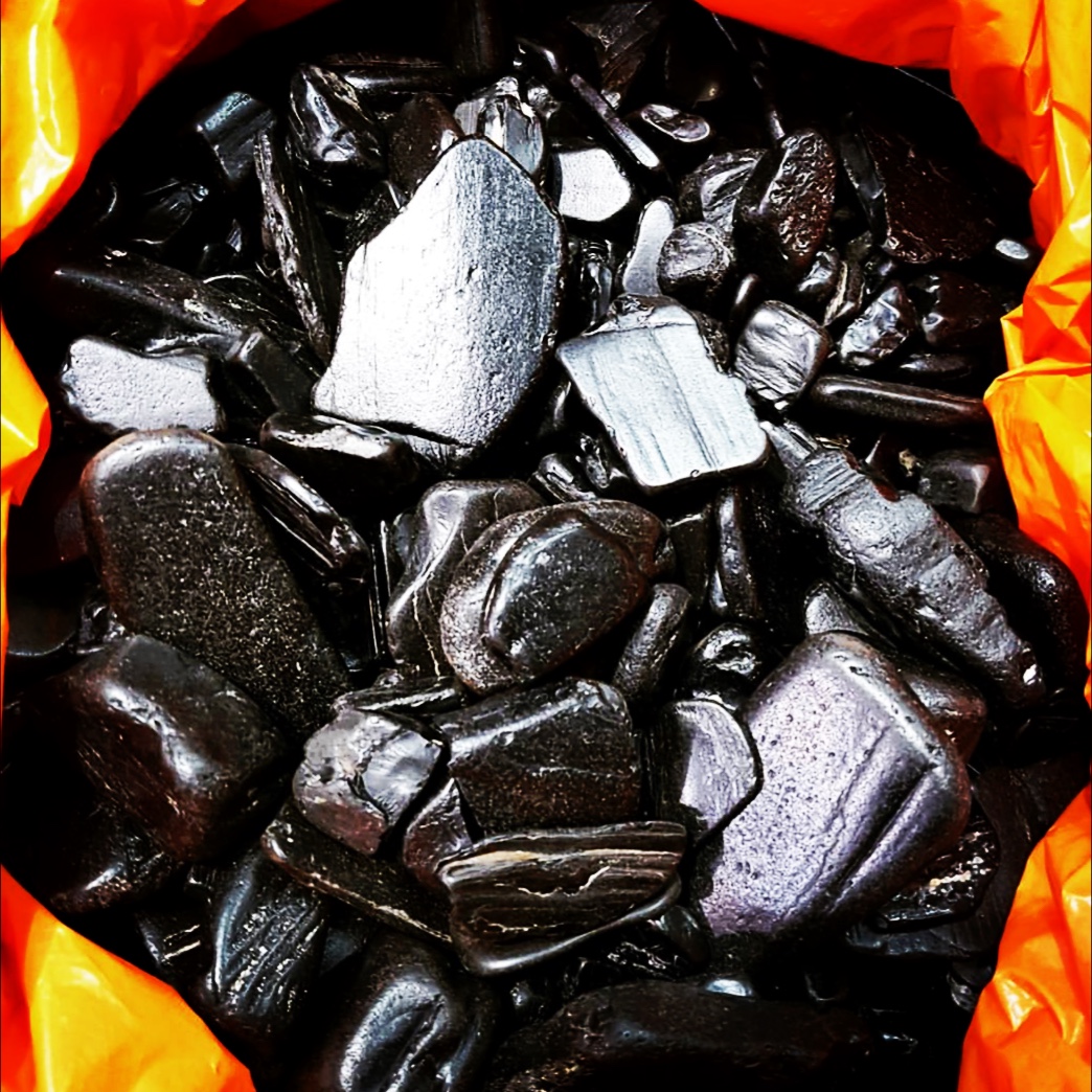 What colour is Whitby jet?