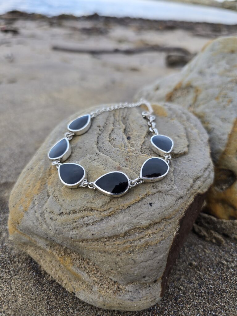 The Classic Teardrop Bracelet