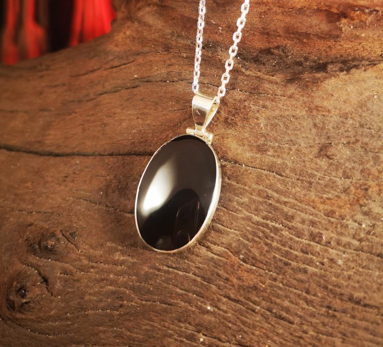 Large Hinged-top Oval Pendant