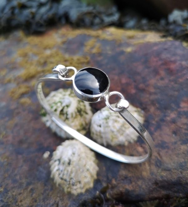 Round Whitby Jet Bangle set in sterling silver