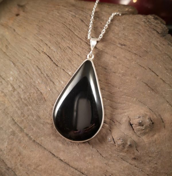 Large Teardrop pendant with sterling silver and Whitby Jet