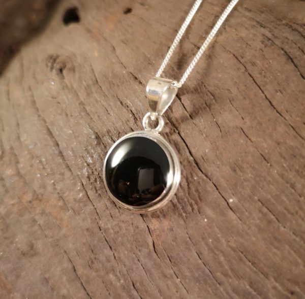 Classic medium round Whitby jet pendant