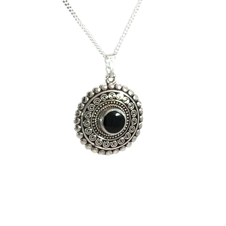 Witchy woman round pendant