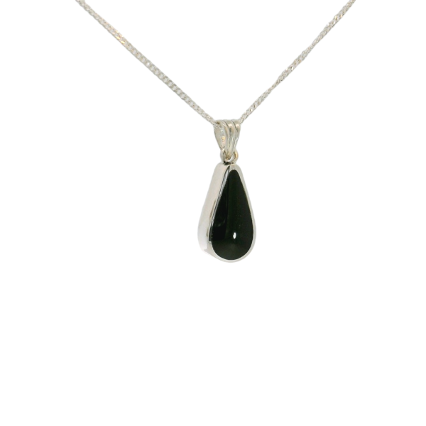 A Whitby jet teardrop pendant